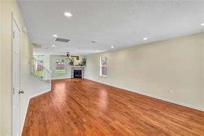 Foto del edificio - 8107 Young Ct