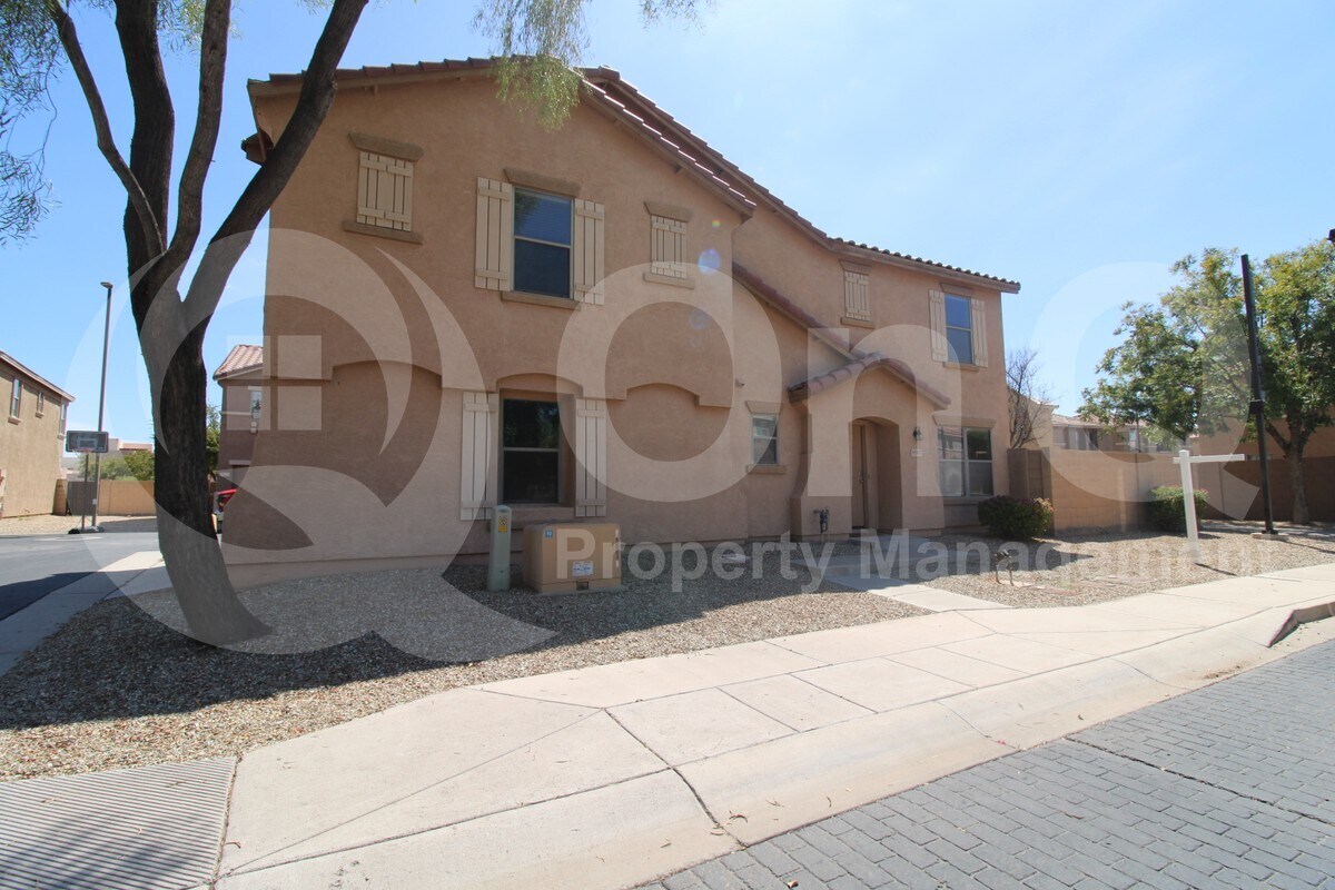 Foto principal - 9607 N 81st Dr