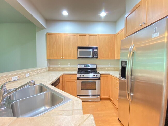Foto del edificio - 2068 NW Boulder Way Dr