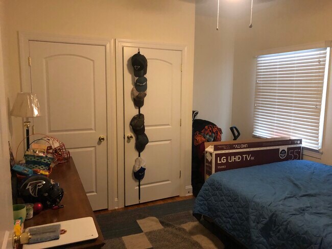 Bed - 2205 Ratliff Creek Rd