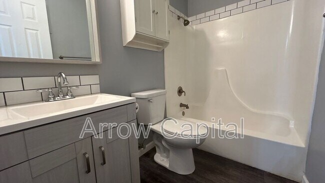 Foto del edificio - 526 S 25th St