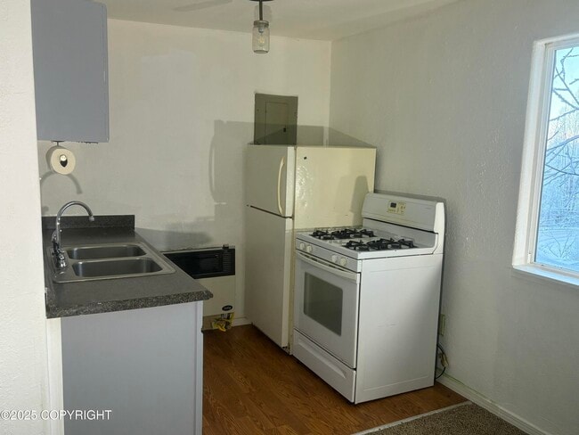 Foto del edificio - 18676 Amonson Rd