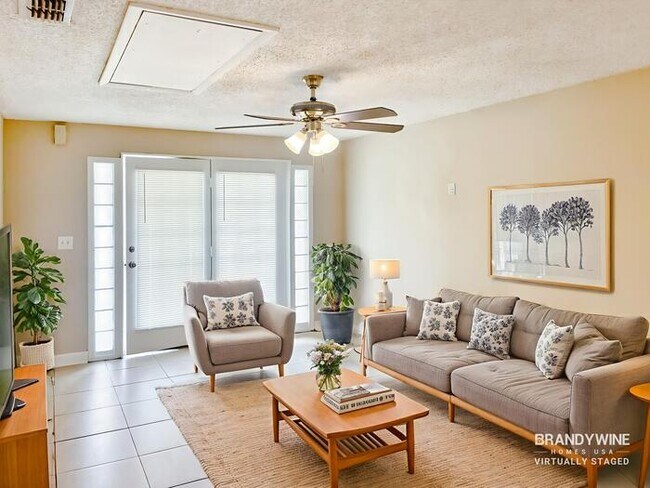 Foto del edificio - 2412 Alden Trace Blvd W