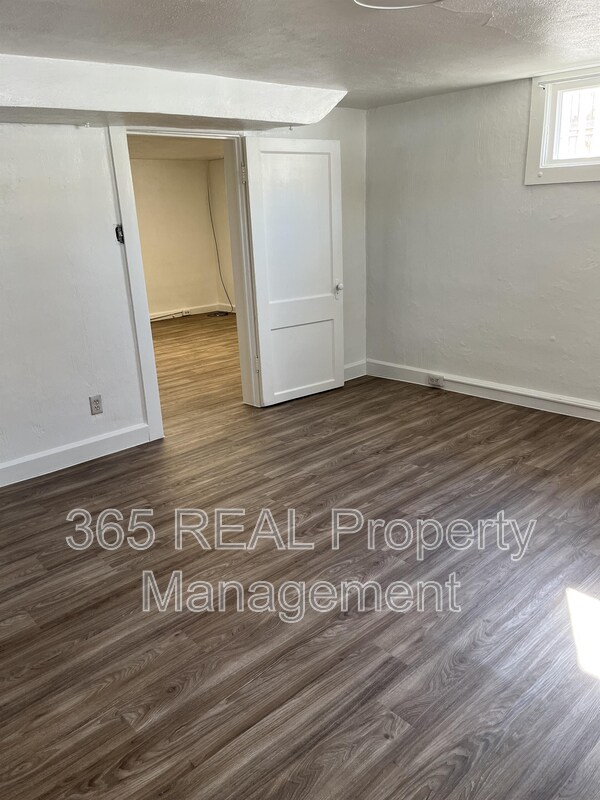 Foto del edificio - 2036 8th Ave