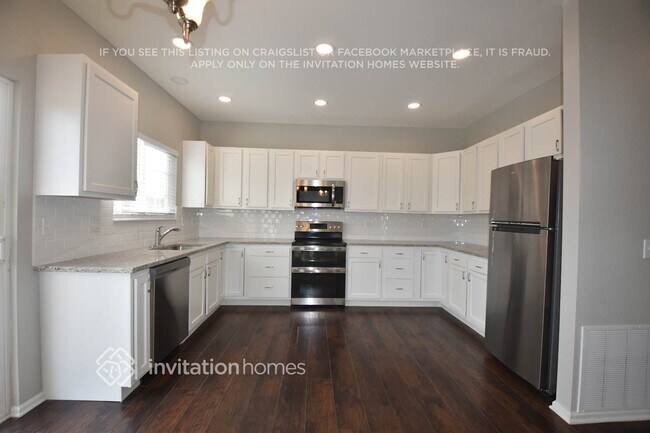 Foto del edificio - 4157 Fellsland Dr