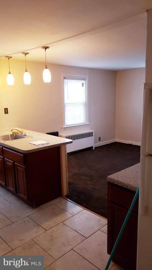 Building Photo - 1025 N 68th St