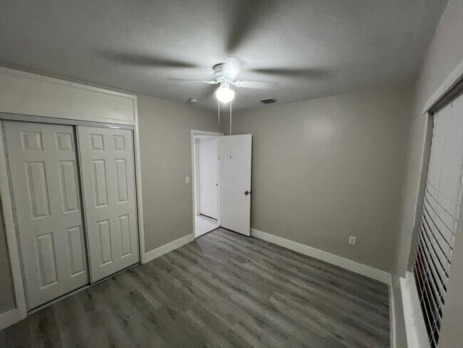 Building Photo - 16100 NW 18th Ave