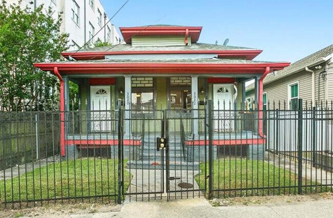 Foto del edificio - 3020-3022 General Taylor St