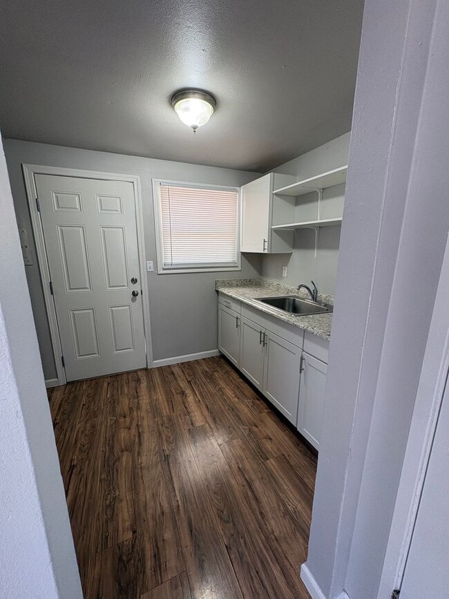 Foto del edificio - Cite 2 bedroom 1 bathroom Duplex