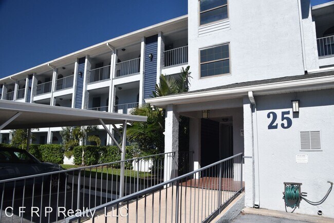 Building Photo - 25303 Northlake Dr