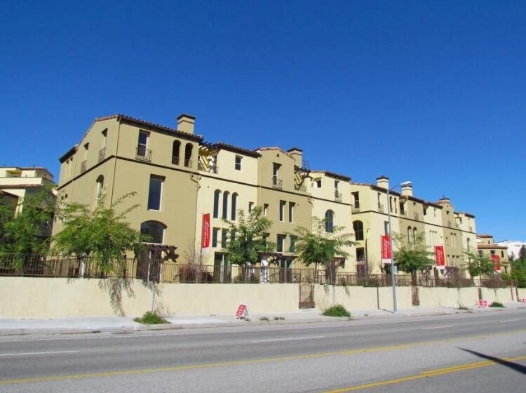 Toscana Villas Apartments West Hills, CA