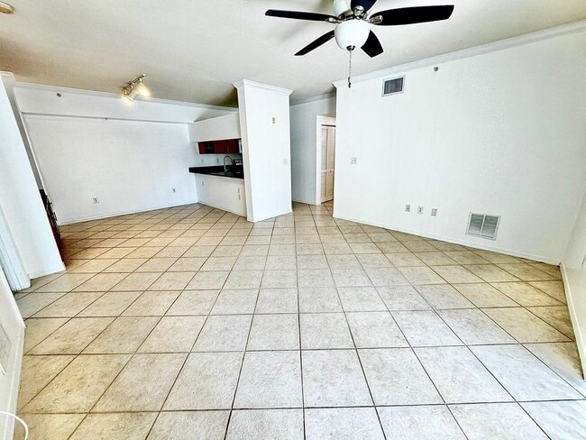 Foto del edificio - 6458 Emerald Dunes Dr