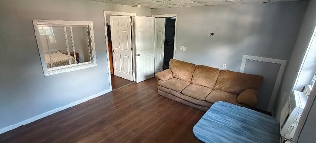 Building Photo - 1088 Athena Ct