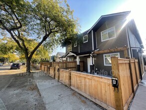 Building Photo - 831 Wilson Ave