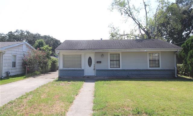 Primary Photo - 305 Madelyn Ln