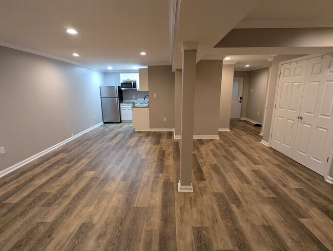 Foto del edificio - 6708 Martindale Ct