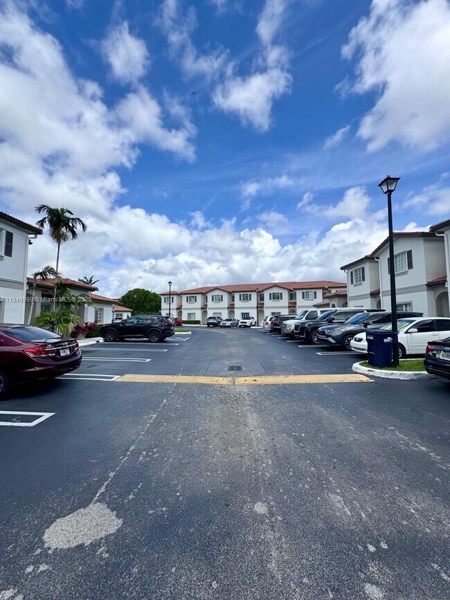 Foto del edificio - 8420 SW 150th Ave