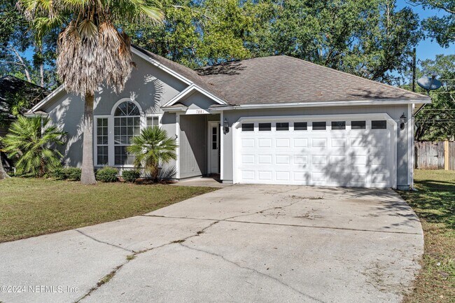 Building Photo - 7881 MacDougall Dr