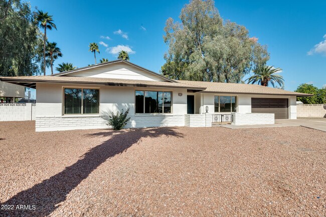 Foto del edificio - 4402 W El Camino Dr
