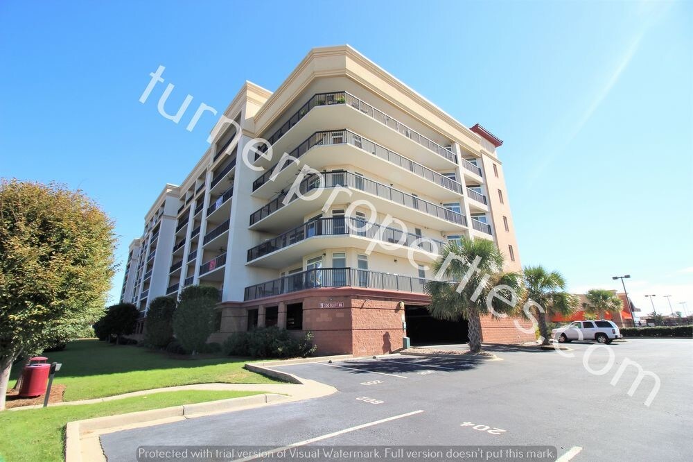 Foto principal - 1100 Bluff Rd