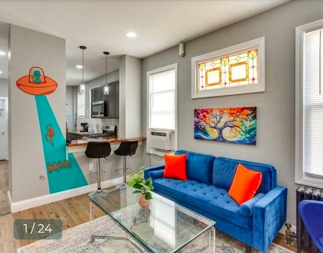 Building Photo - 530 Court St