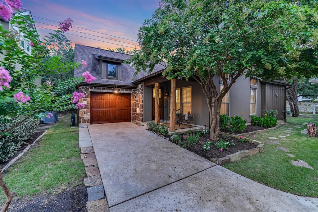 Foto principal - 6201 River Pl Blvd