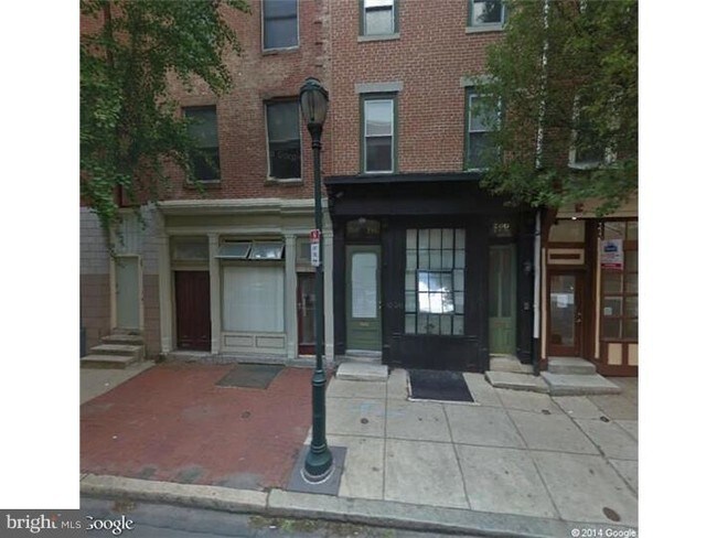 Foto del edificio - 260 S 11th St
