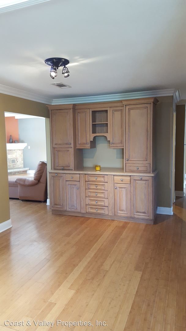 Foto del edificio - 4 br, 2 bath House - 13019 Arthur St.