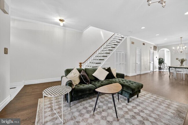 Foto del edificio - 334 11th St SE