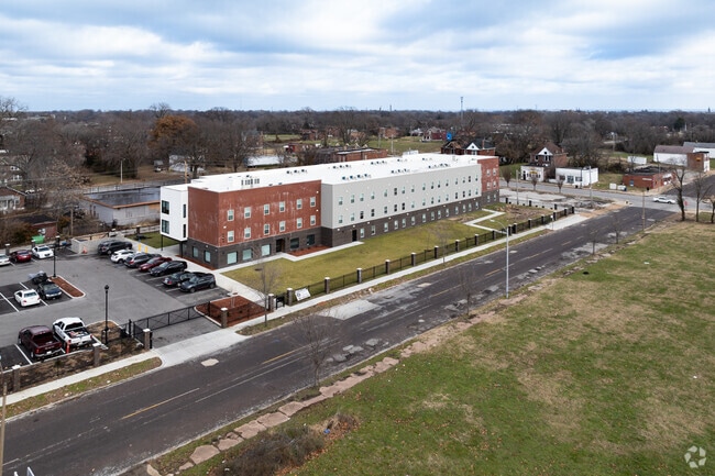 Aerial Photo - Alumnus Gardens