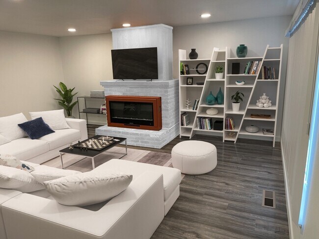 Foto del edificio - 4292 Meadowbrook Ct NE