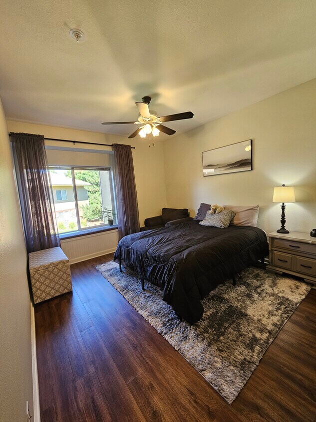 Primary Photo - 4545 Wheaton Dr