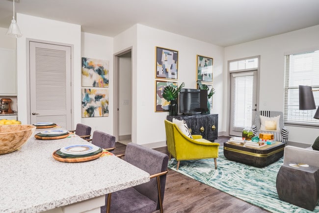 Alexan Buckhead Village Apartments Atlanta Ga Apartments Com