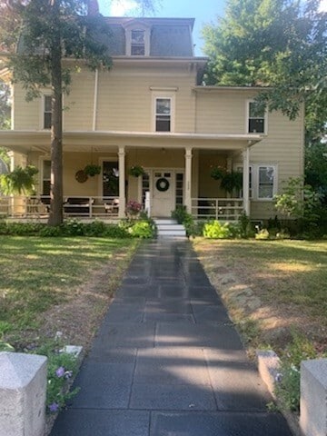 Foto del edificio - 399 Newtonville Ave