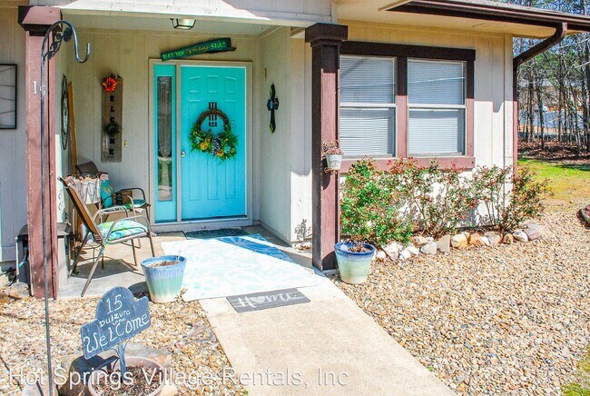 Building Photo - 2 br, 1.5 bath House - 15 Dulzura Lane