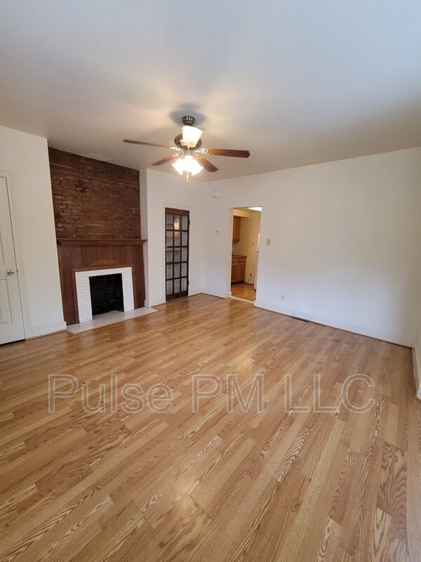 Foto del edificio - 816 Montague Rd