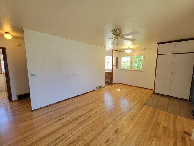 Foto del edificio - 2 Bedroom House