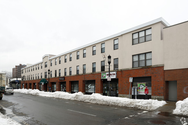 Foto del edificio - Medford Square Riverside