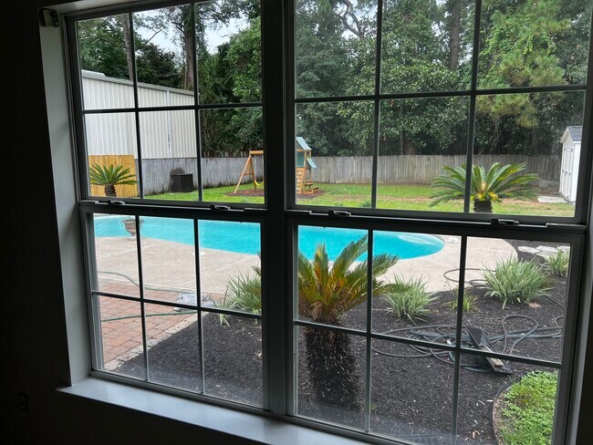 Building Photo - 4256 Lancaster Dr