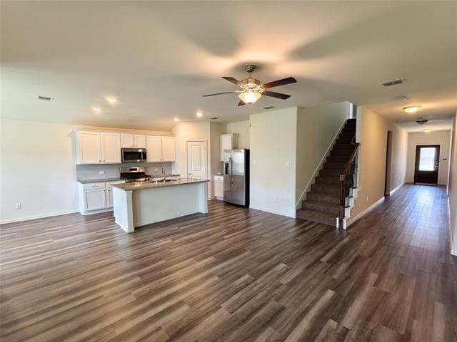 Building Photo - 213 Cedar Canyon Dr