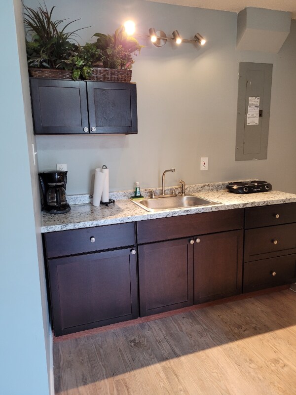 Foto principal - 8573 Springtree Road