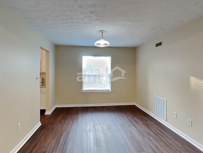 Foto del edificio - 9117 Timpani Way