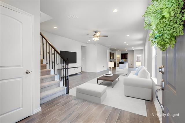 Foto del edificio - 3321 Celestial Ln