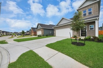 Building Photo - 15523 Fathom Line Wy