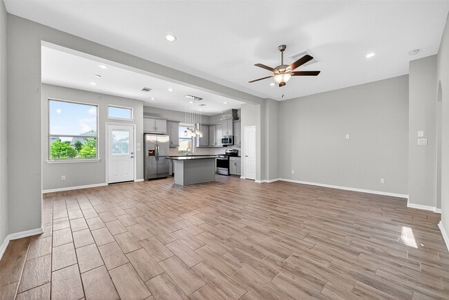 Building Photo - 5011 Pr Ter Ln