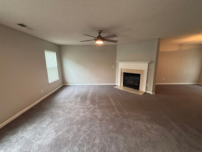 Foto del edificio - EXECUTIVE HOME ON GOLF COURSE IN GREAT VILLA RICA LOCATION!