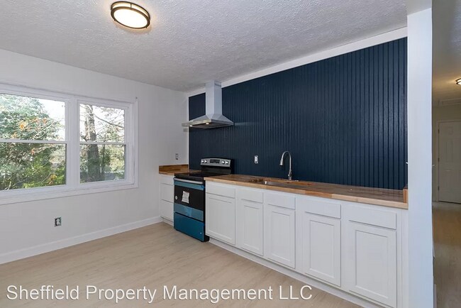 Foto del edificio - 3 br, 1.5 bath House - 6210 S Tyler Ct