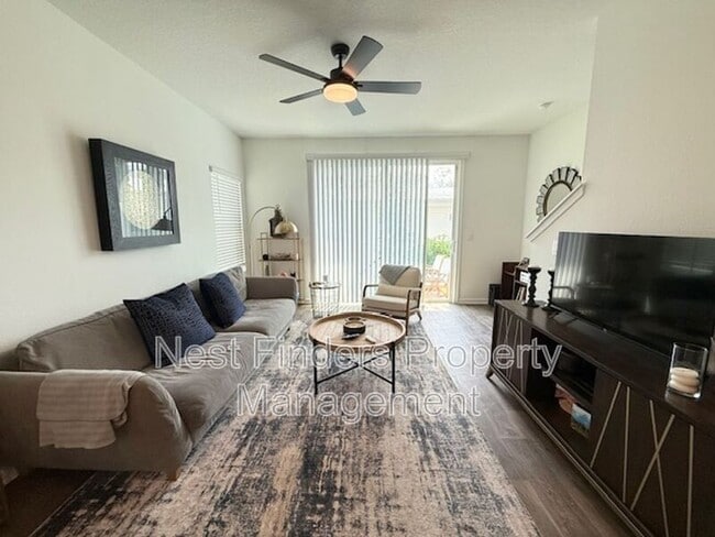 Building Photo - 12743 Barrack Ln