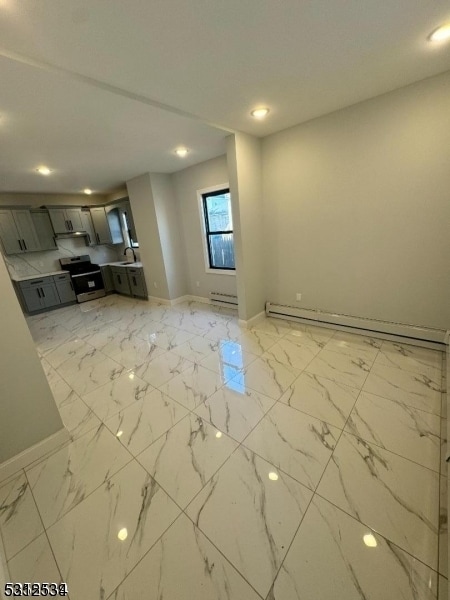 Foto del edificio - 594 E 25th St