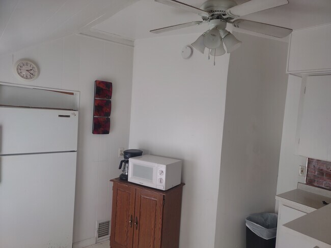 Foto del edificio - 310 N Mountain St